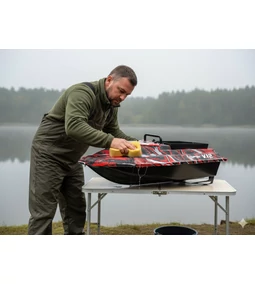 Etetőhajó Garancia Kisokos: Mire Figyelj, hogy Éveken Át Társad Legyen a Vízen!