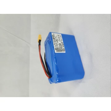 V12 etetőhajó akkumulátor 12V 18000 mAh