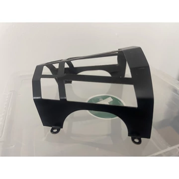 V12 etetőhajó hínárvédő